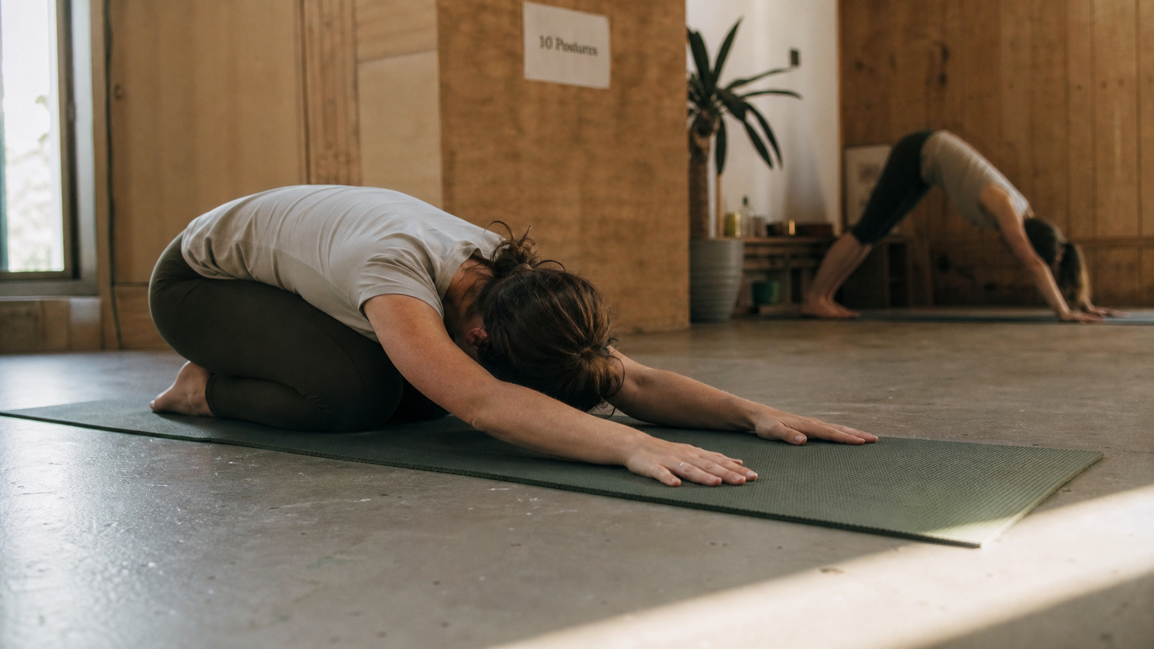 Le yoga pour débutant : 10 postures clés sur tapis